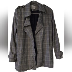 Carolina Belle Montreal plaid blue & Cream long sleeve trench coat with pockets